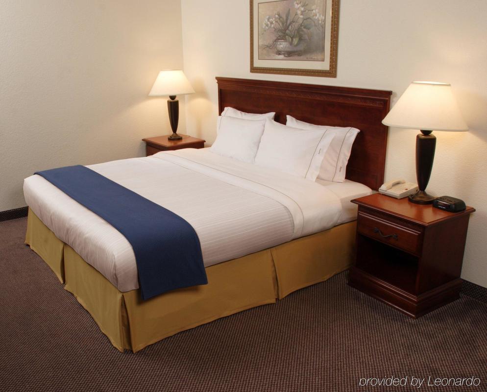 Candlewood Suites Pittsburgh-Cranberry By Ihg Cranberry Township Exterior photo